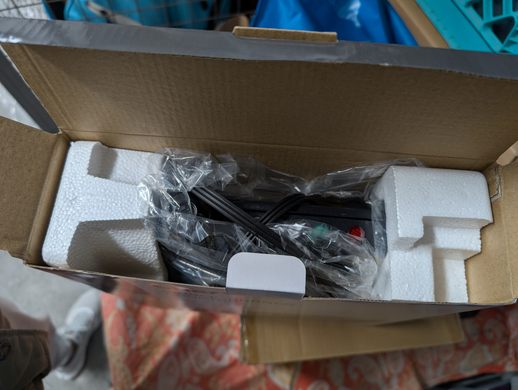 Master Chef Single-Burner Cooktop - New in Box - photo 3
