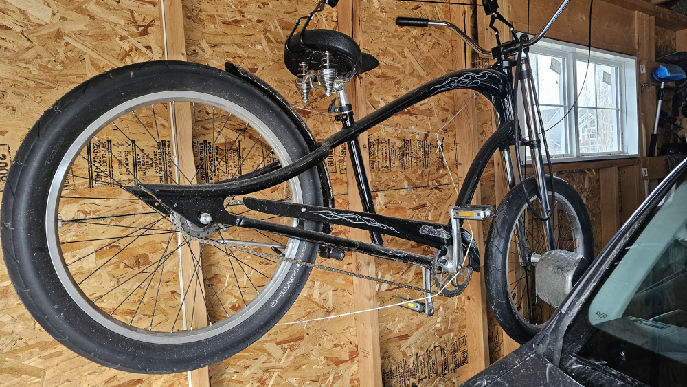 Cruiser Bicycle - Black with Flames - photo 3
