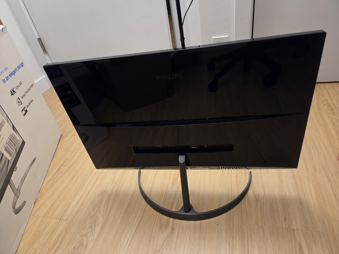 Philips 27-Inch 4K LCD Monitor - photo 4