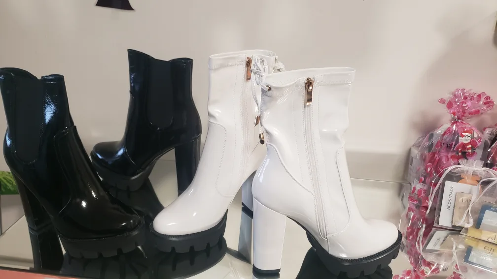 Brand new Women's High Heel Leather Boots White And Black image indicator(5)