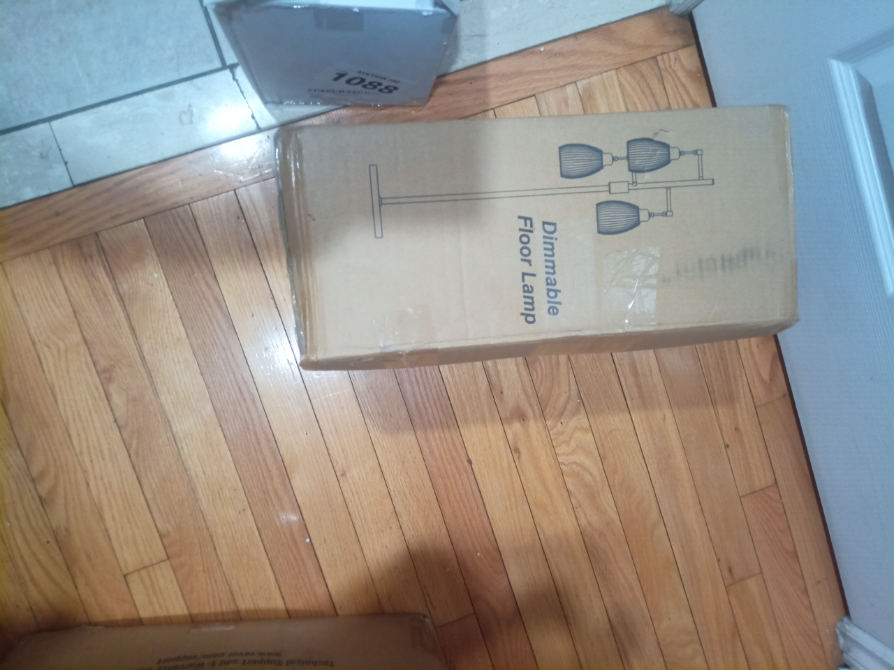 New Dimmable Three-Light Floor Lamp