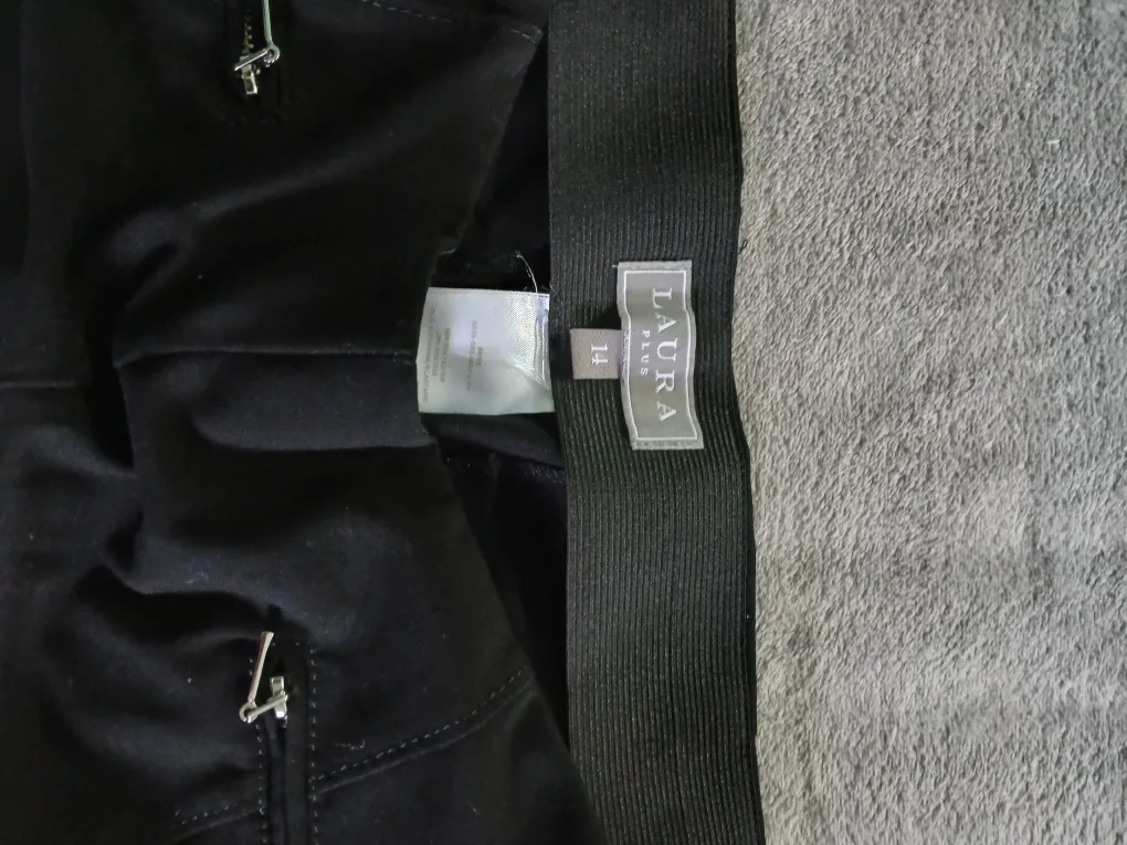 Laura Plus Size 14 Black Pull-On Pants thumbnail