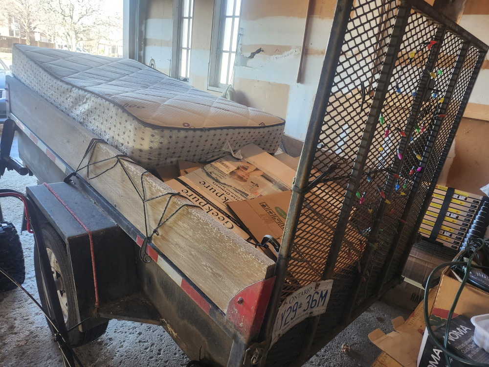 Utility Trailer - Great for hauling!