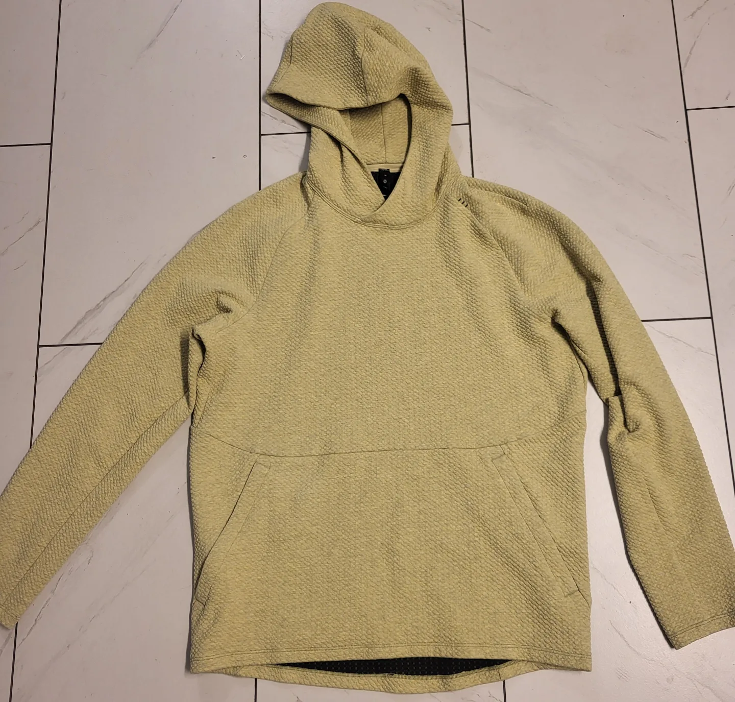 Lululemon Men's Scuba Hoodie - Light Olive M thumbnail