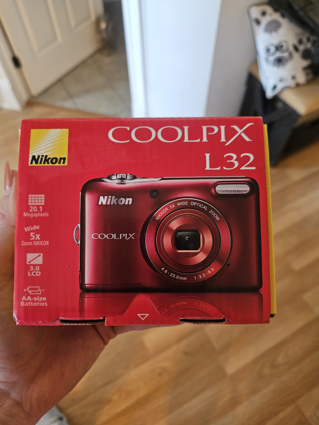 Nikon Coolpix L32 Red Digital Camera