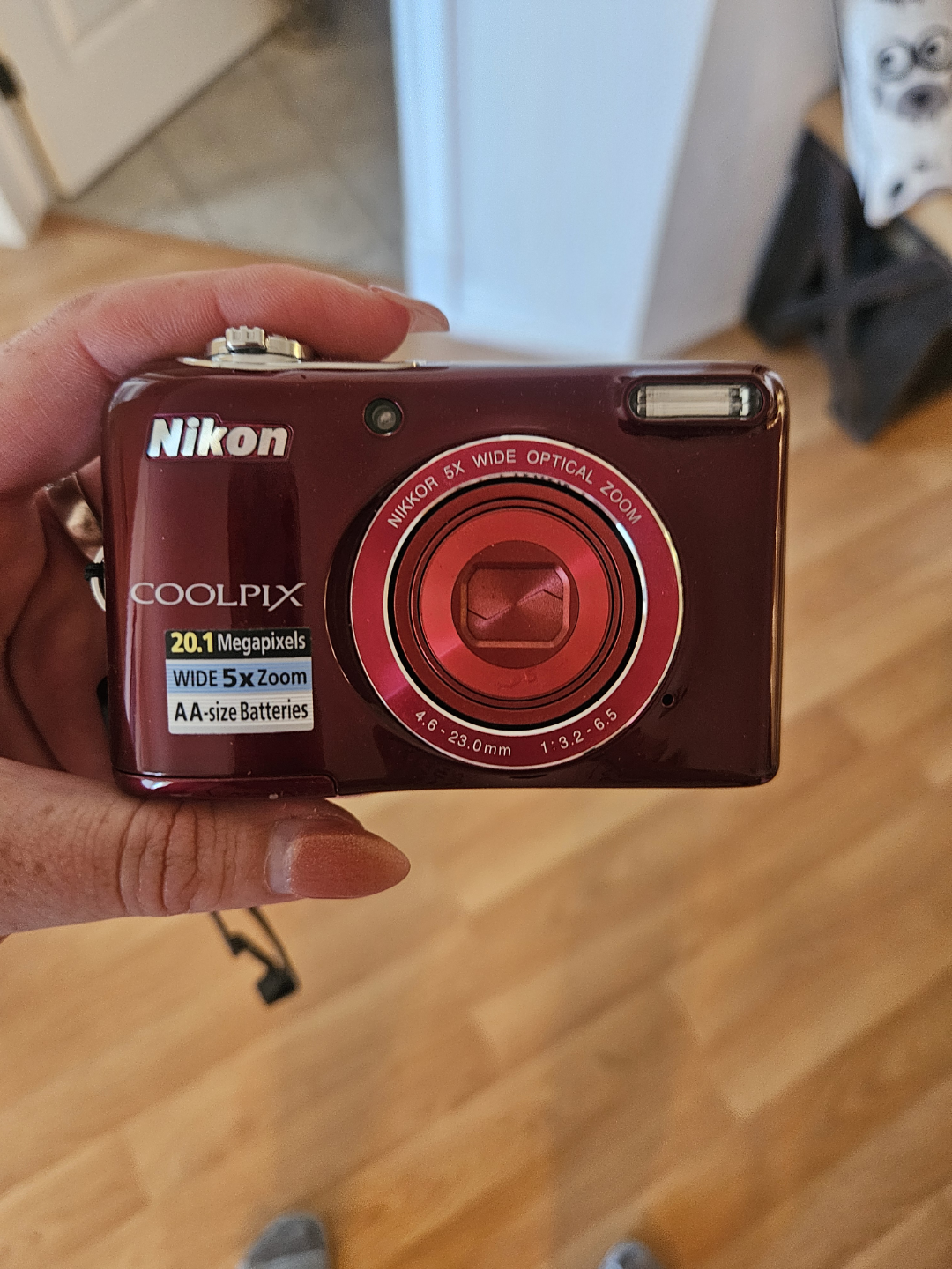 Nikon Coolpix L32 Red Digital Camera - photo 2