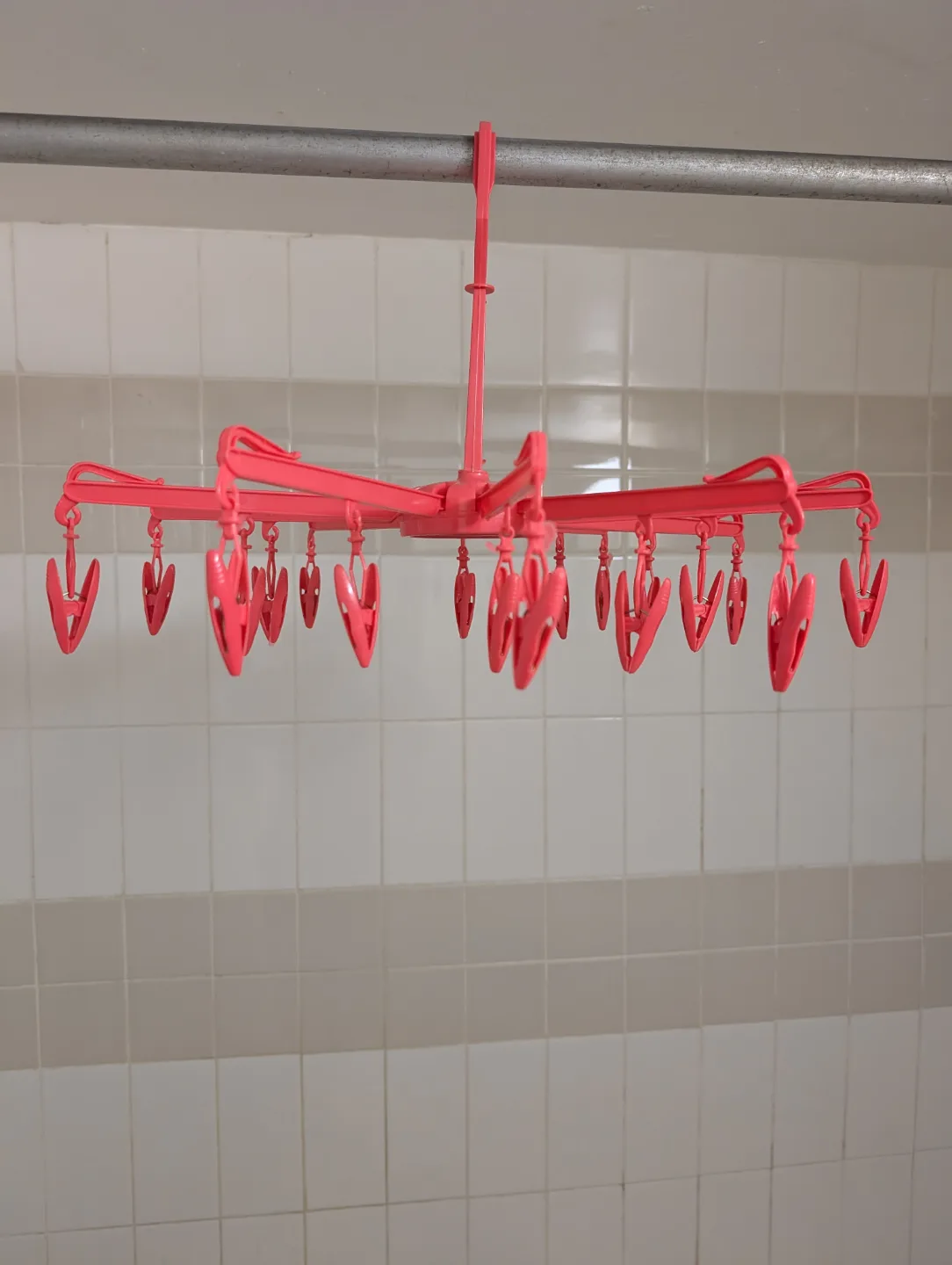 Pink Plastic Clothes Drying Rack with Clips thumbnail