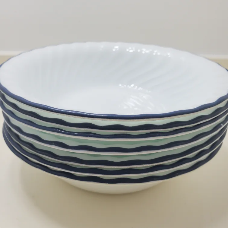 💚Corelle by Corning Bowls and Small Plates image indicator(6)