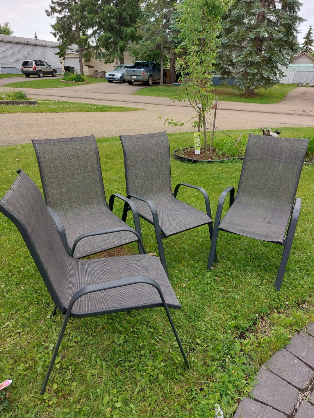 Patio Set: Glass Top Table and Four Sling Chairs - photo 2