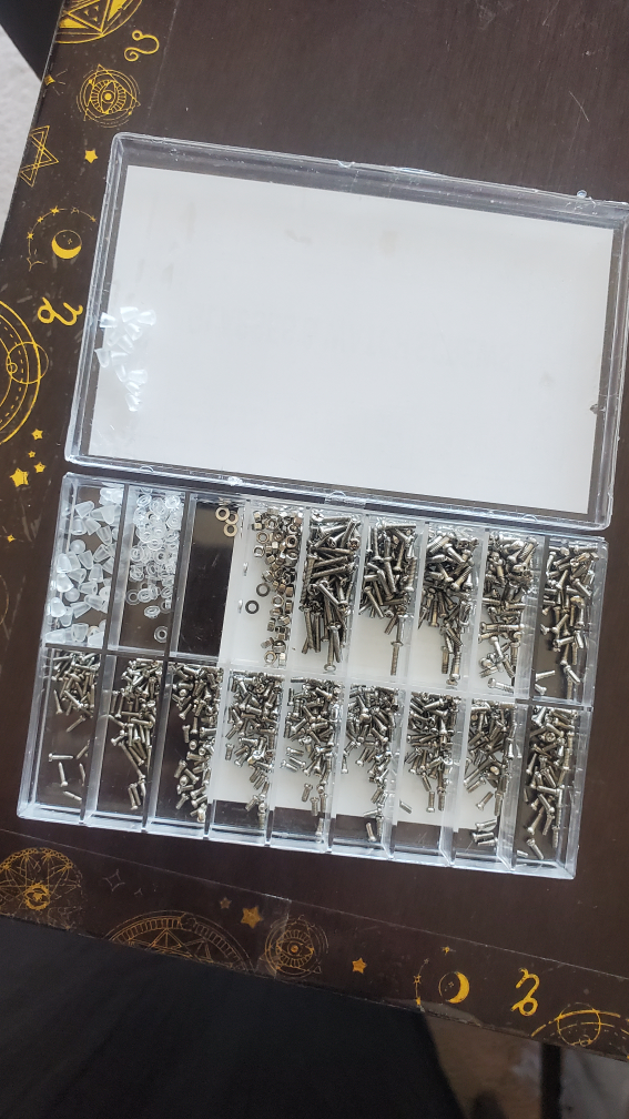 Assorted Glasses & Watch Screws Kit