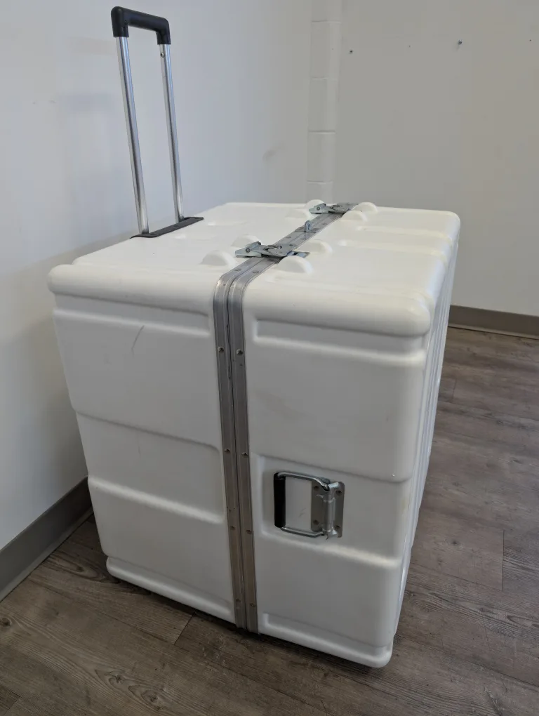 Large hard case with wheels thumbnail