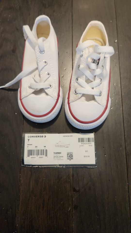 Converse Chuck Taylor All Star Sneakers - Size 7T