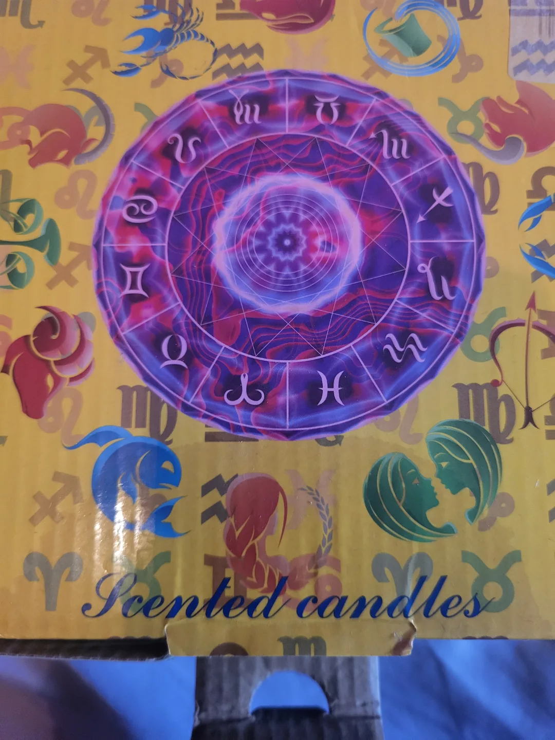 #freecycle 💚 Zodiac Scented Candles - Set of 6 image indicator(2)