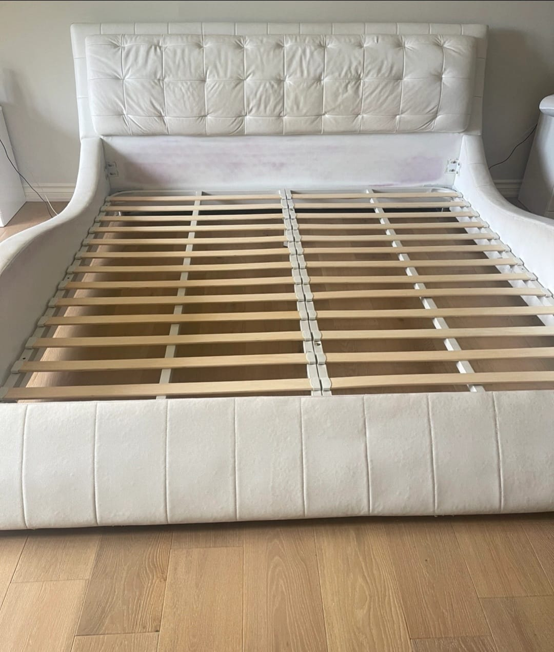 King Size White Leather Bed Frame - photo 4