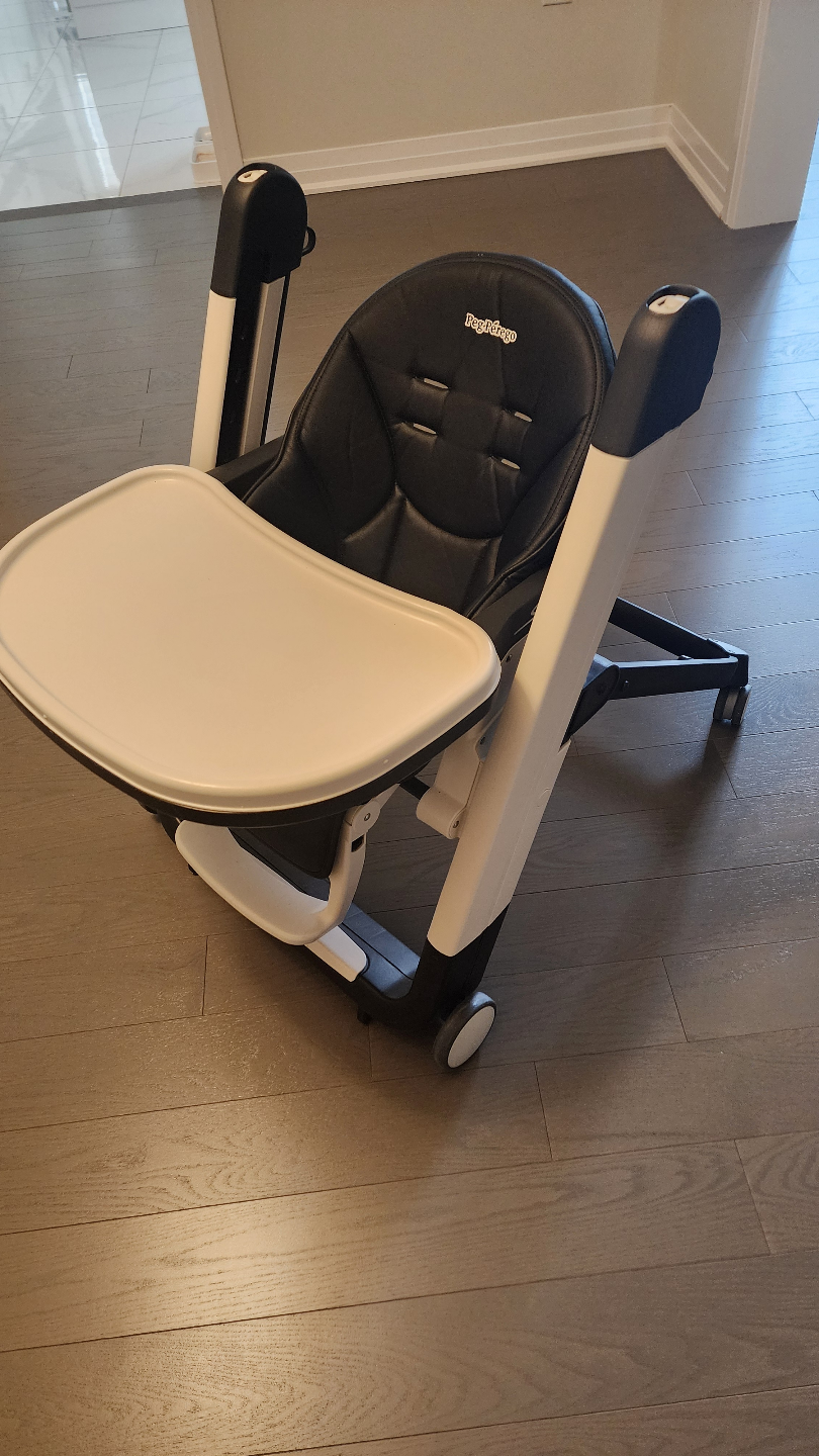 Peg Perego Siesta High Chair - Black and White - photo 4