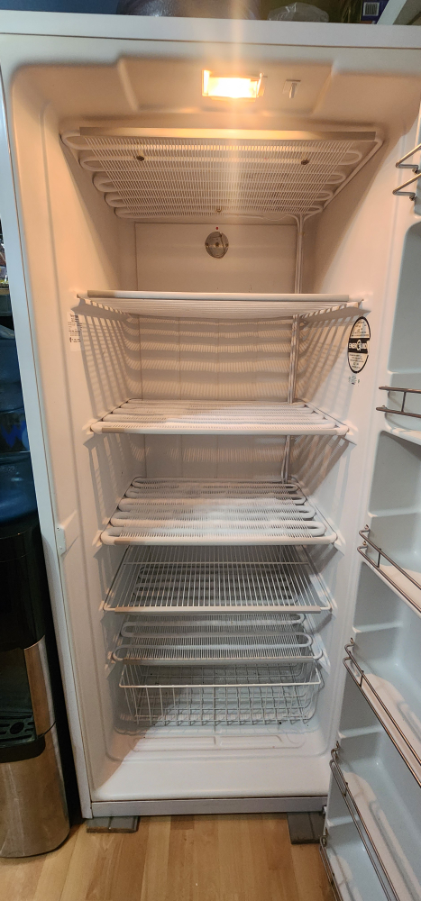 Upright Freezer - photo 5