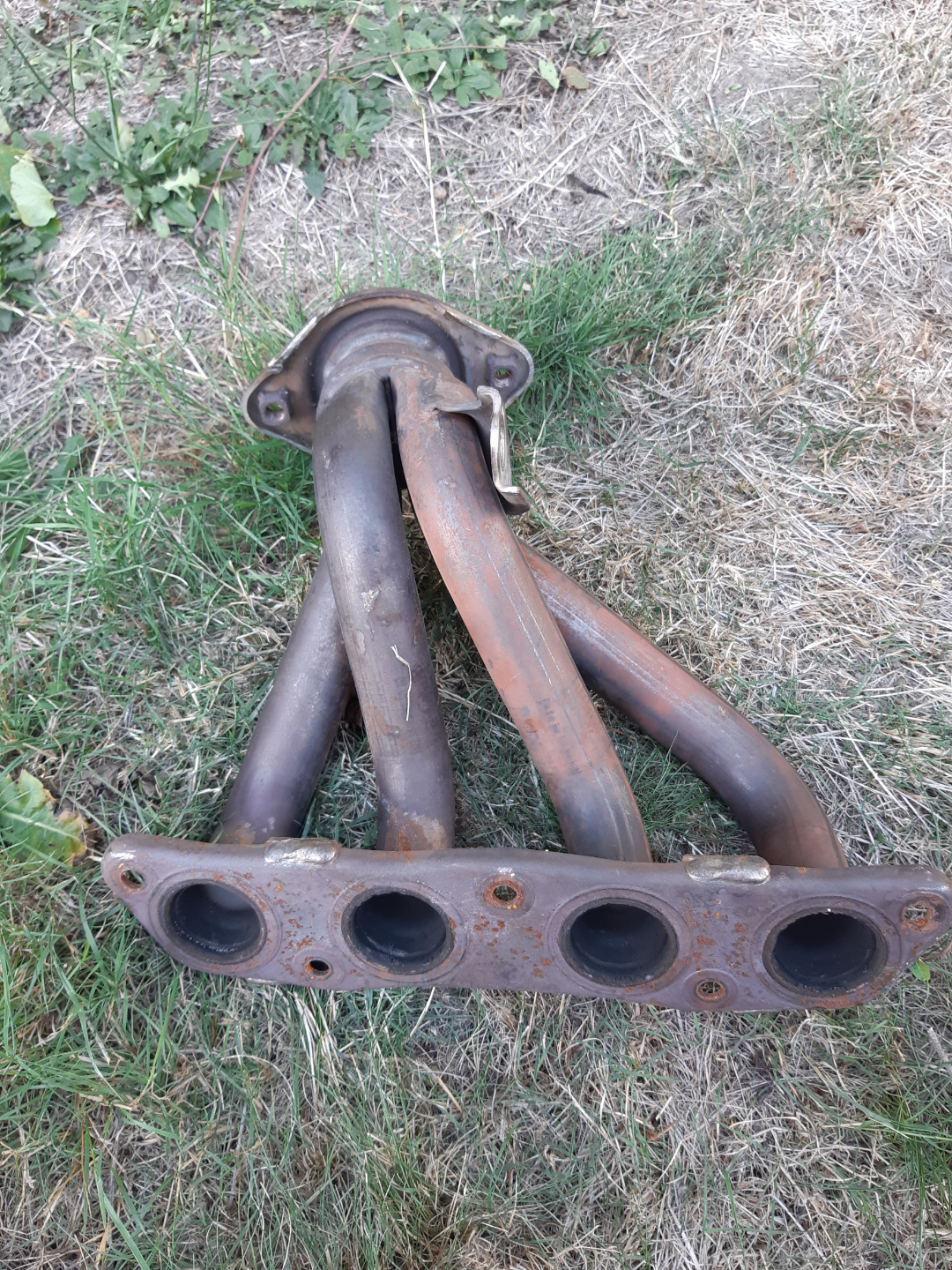 Toyota Celica 00-05 GT OEM Exhaust Manifold