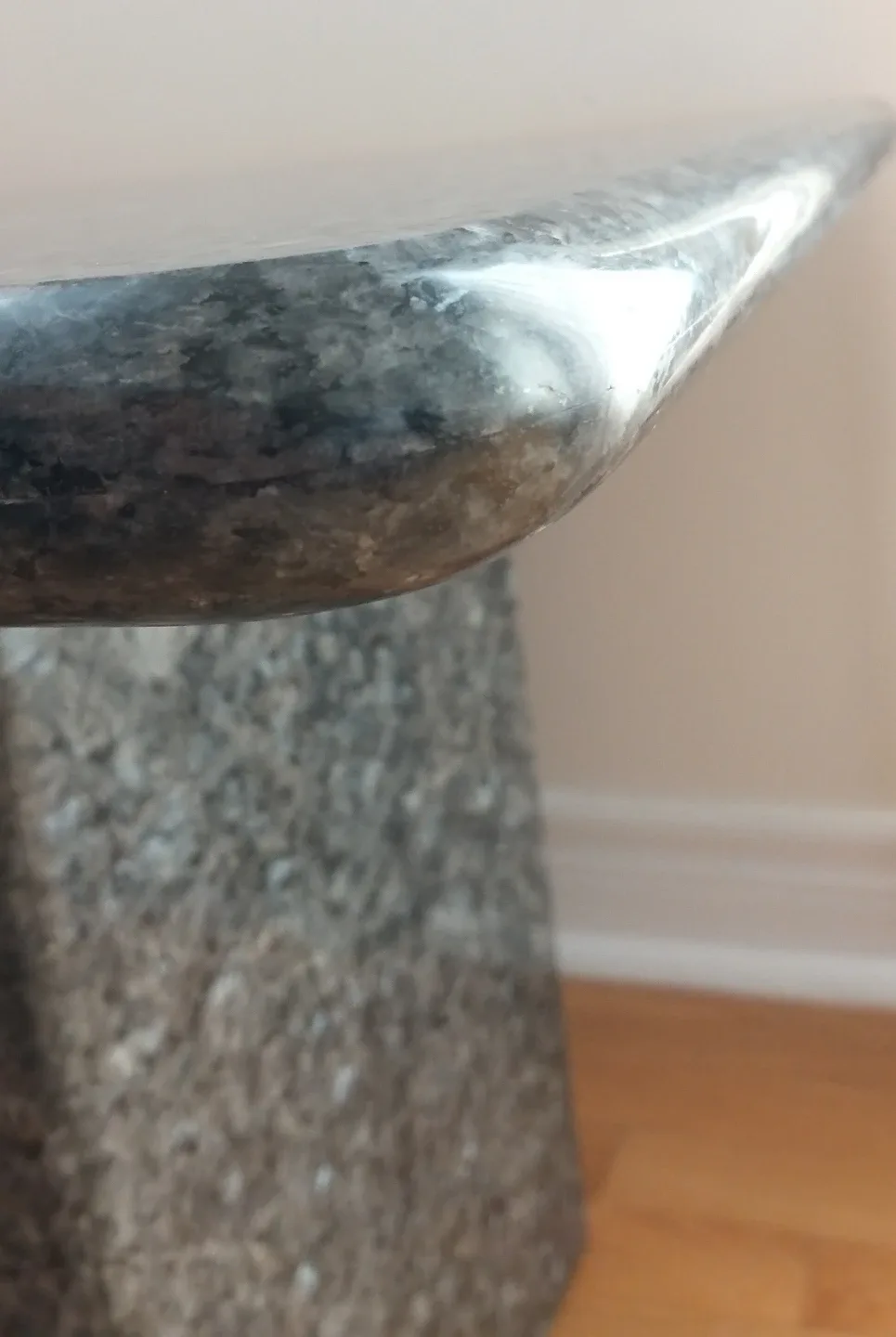 Granite Side Table image indicator(2)