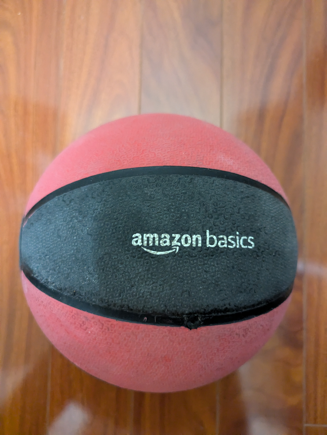 Amazon Basics 8lb Medicine Ball