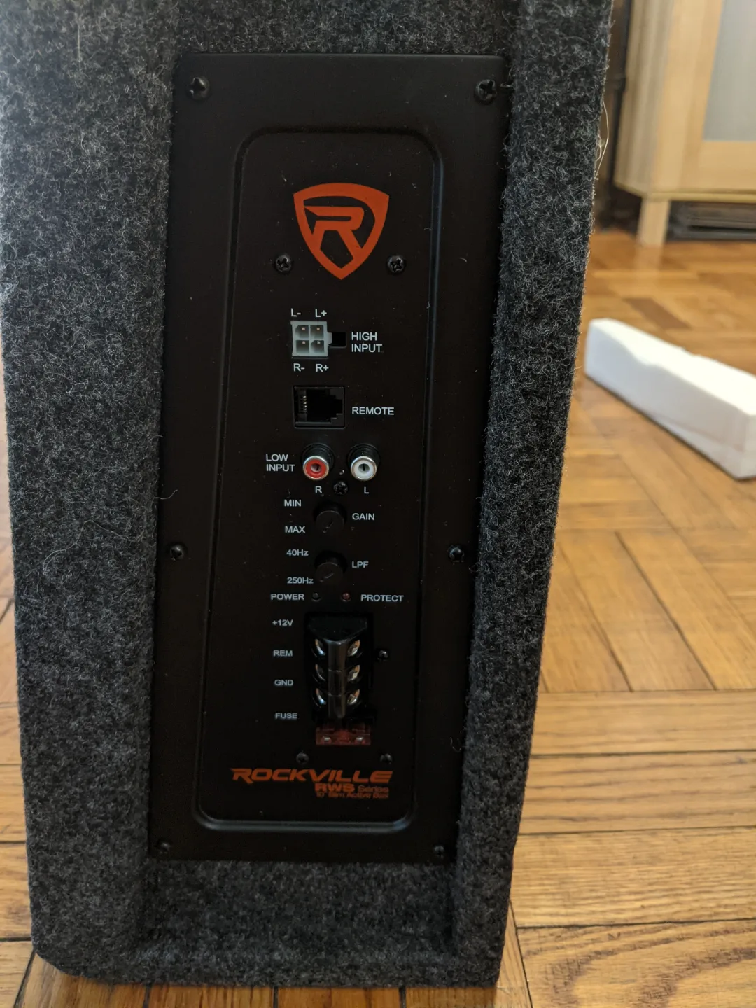 ROCKVILLE RWS10CA ACTIVE CAR SUBWOOFER image indicator(3)