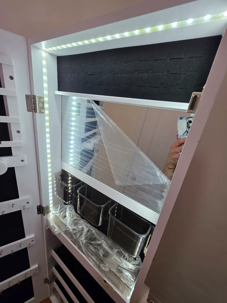 SONGMICS Full-Length Mirror with Jewelry Cabinet image indicator(8)