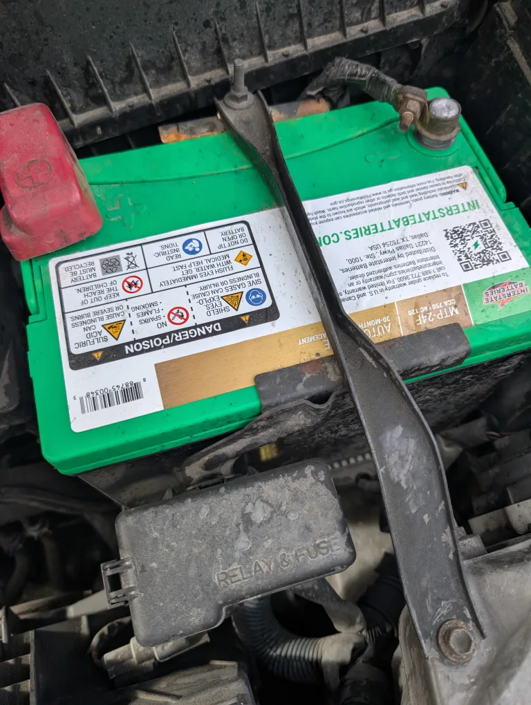 1999 Toyota Sienna LE - Clean Title, Local BC Van image indicator(6)