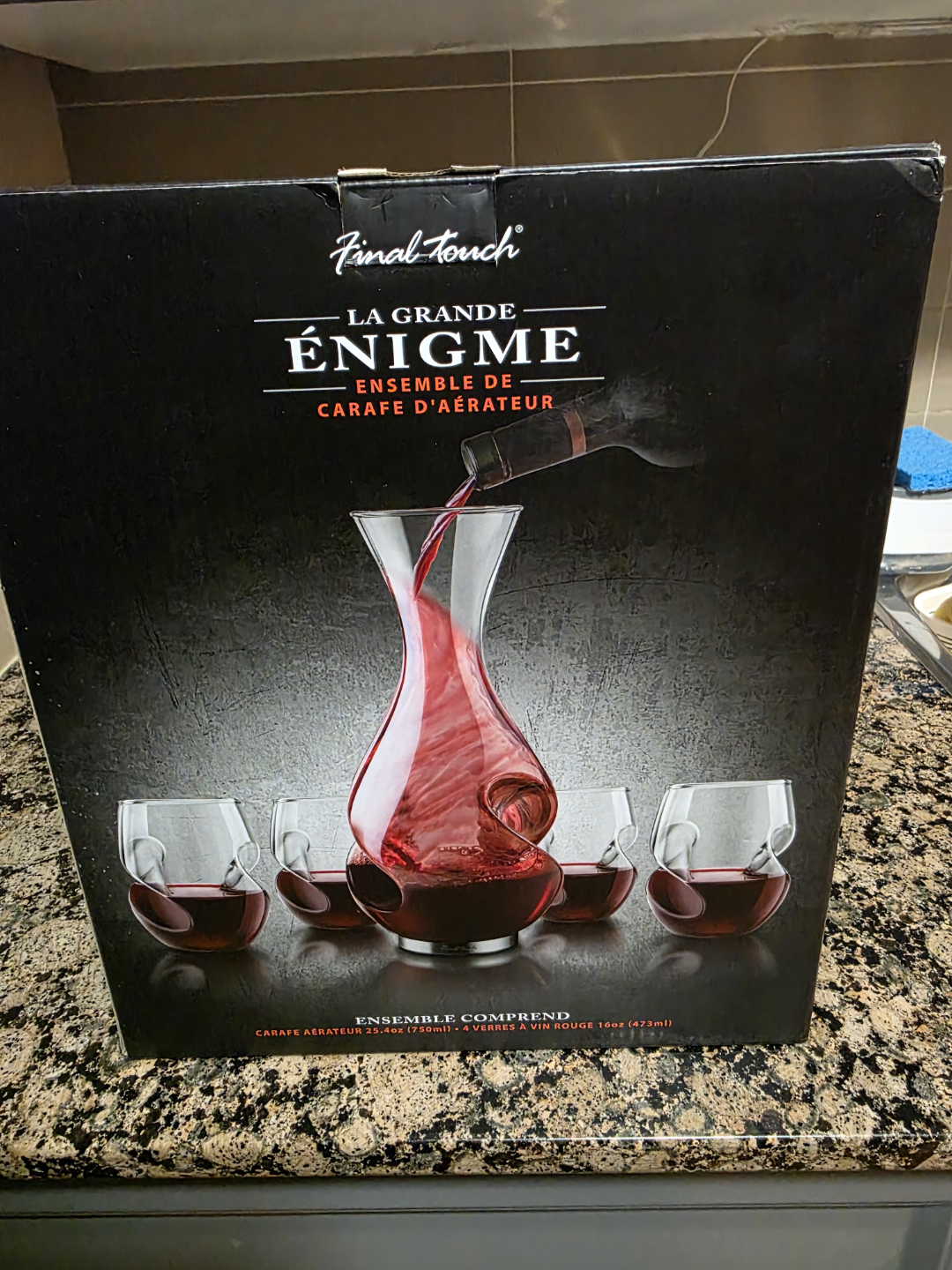 Final Touch La Grande Énigme Aerator Decanter Set