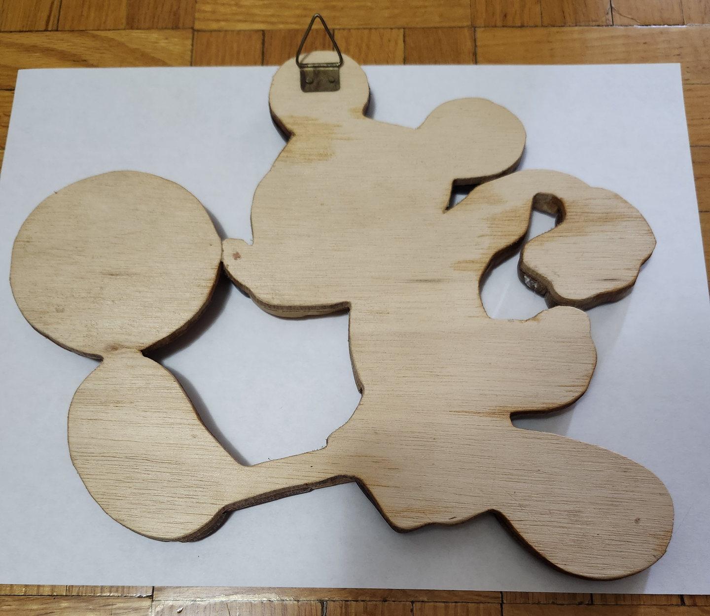 Vintage Wooden Mickey Mouse Soccer Player Wall Decor - photo 2