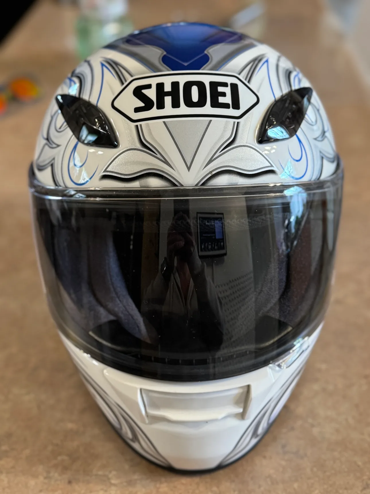 Shoei Blue and White XS Motorcycle Helmet image indicator(4)