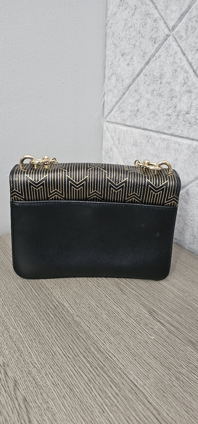 Michael Kors Black and Gold Chain Bag - photo 4