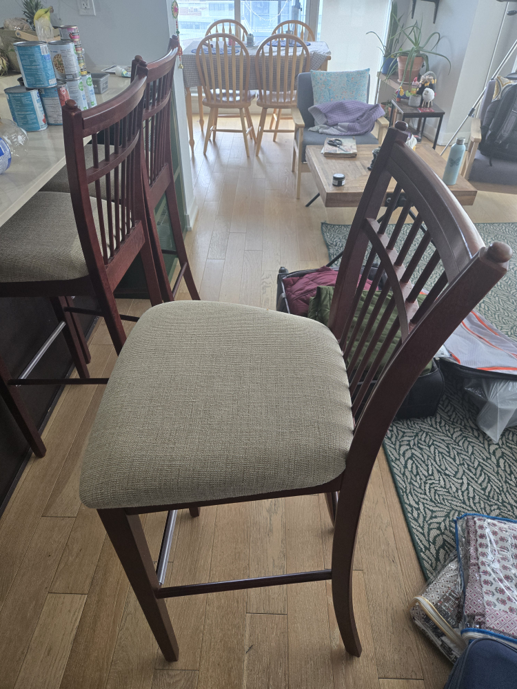 Set of 3 shermag classy Dark Wood Bar Stools with Beige Cushions - photo 4