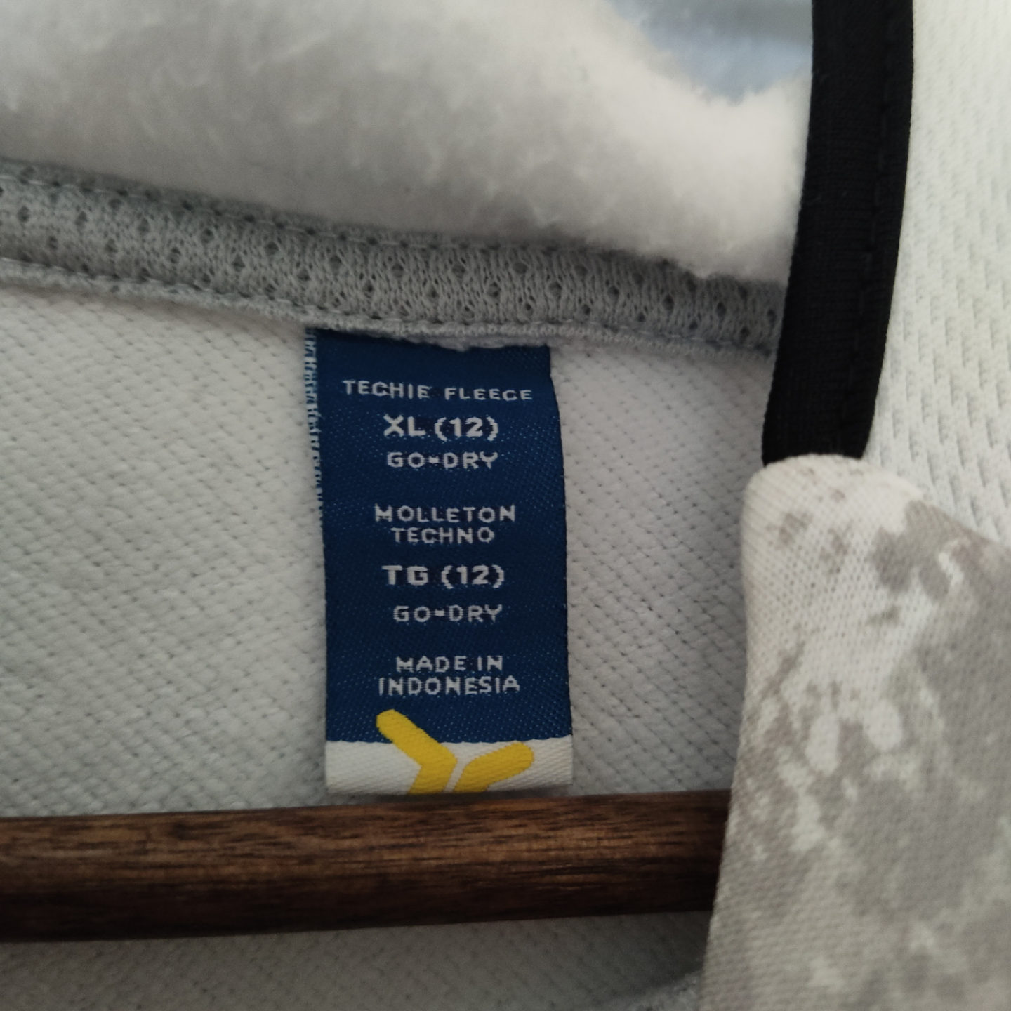 Y-3 Tech Fleece Hoodie - Size XL (12) Boys - photo 3