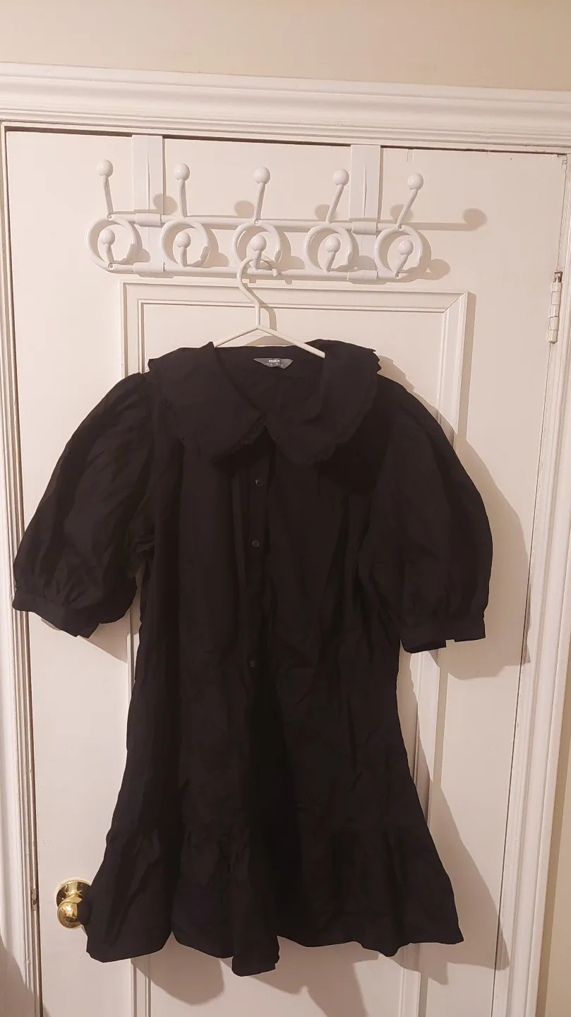 Black Button-Up Puff Sleeve Mini Dress - Size 16 image indicator(2)