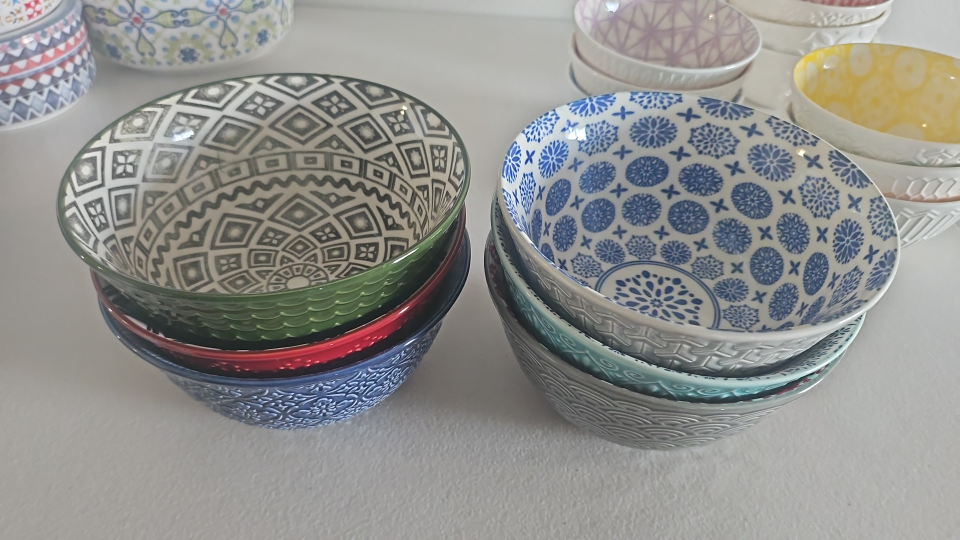 Set of Six Decorative Cereal Bowls
