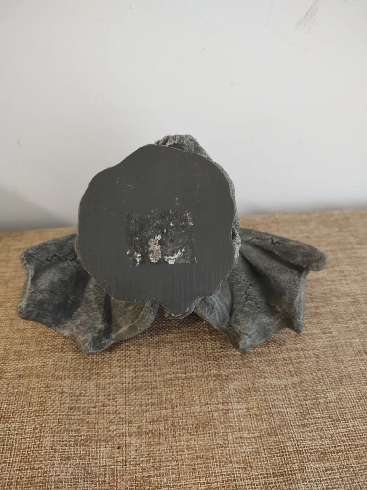 Gargoyle Statue image indicator(5)