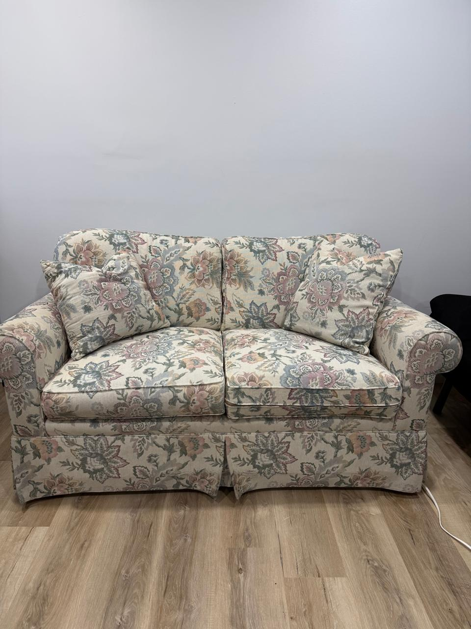 Floral patterned loveseat