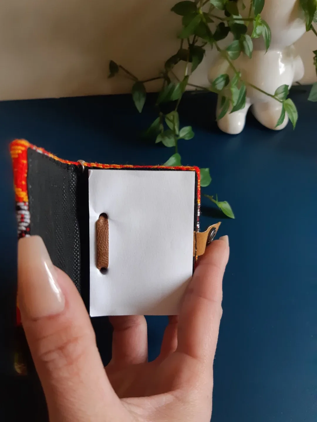 Peruvian miniature sketchbook Keychain image indicator(3)