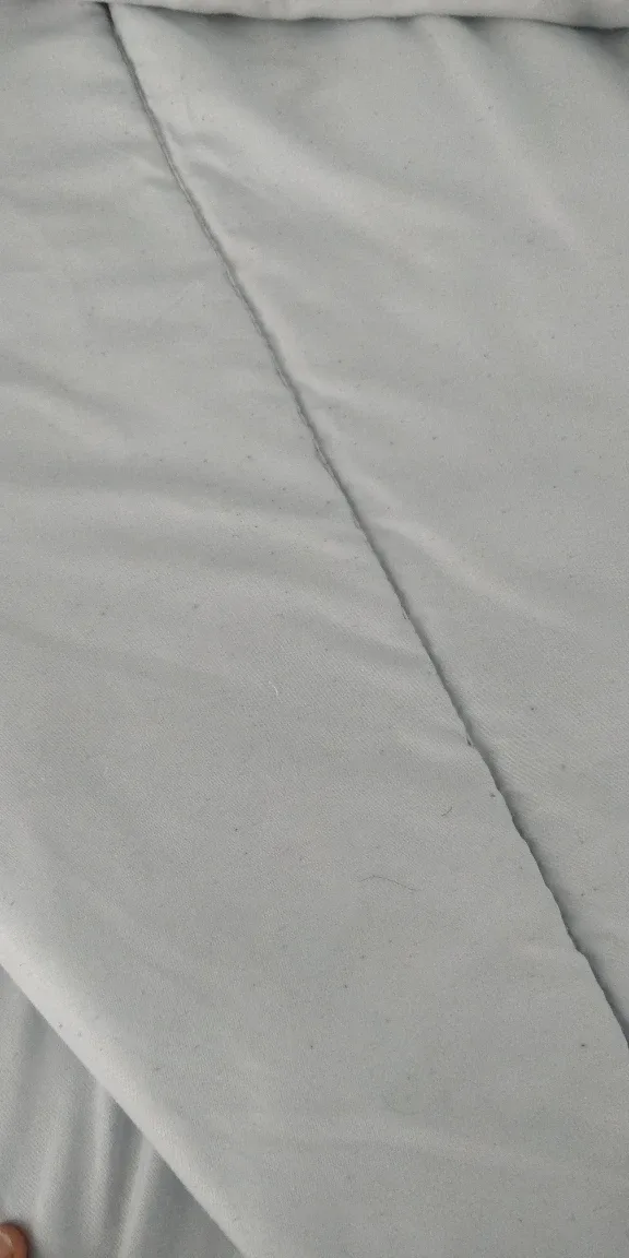 Striped AC Comforter - Lightweight and warm image indicator(4)