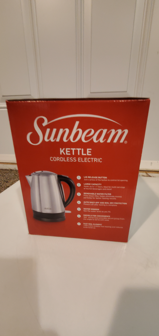 Sunbeam Cordless Electric Kettle - 1.7 Liter - photo 4