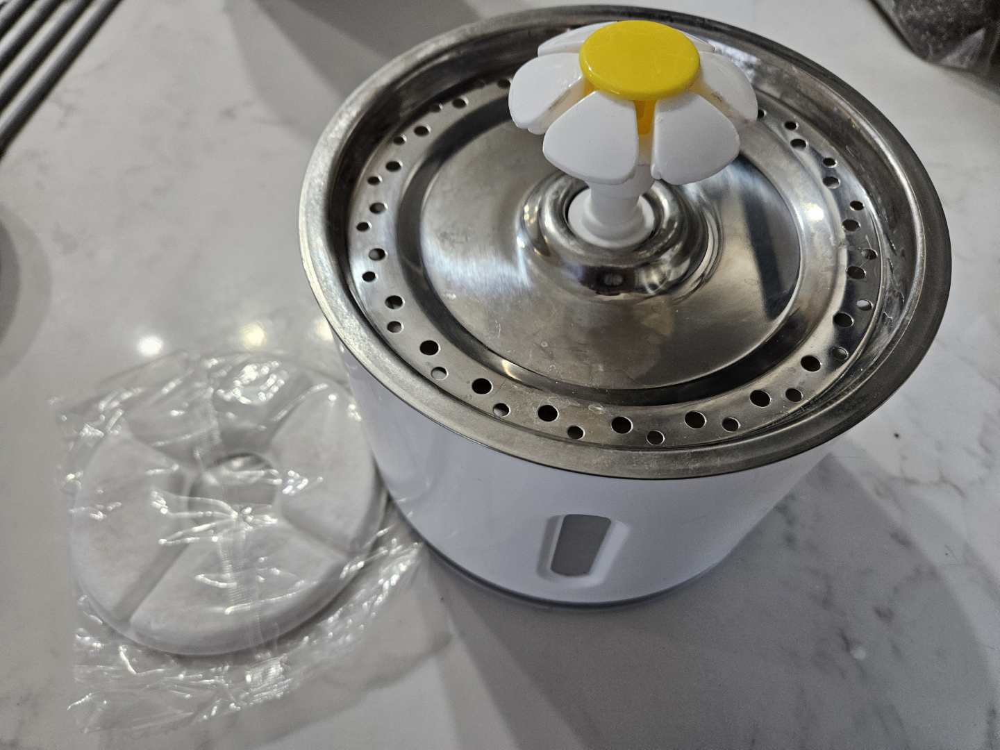 2.4L Pet Water Fountain - photo 3