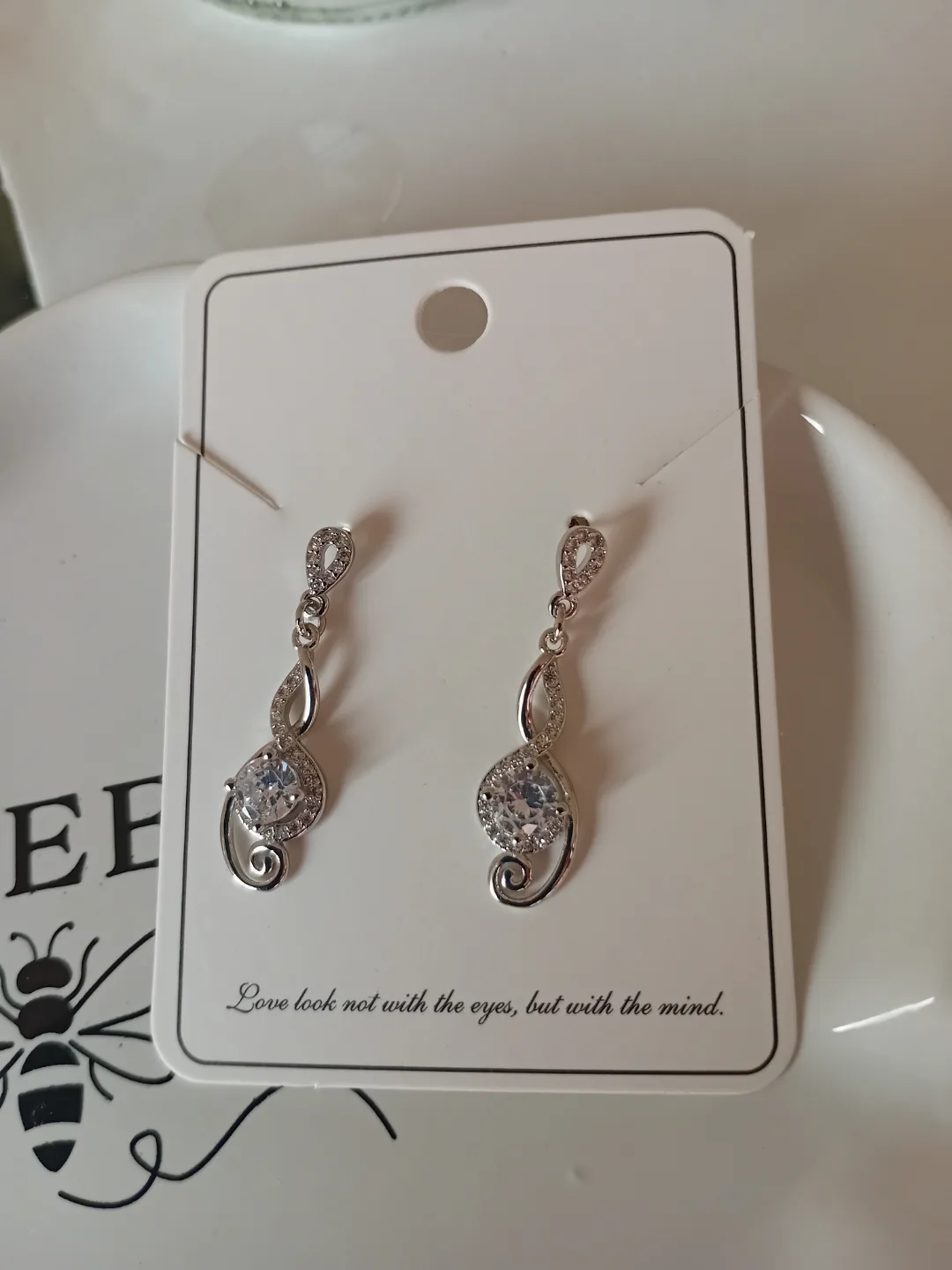 Silver Dangle Earrings with Cubic Zirconia image indicator(4)
