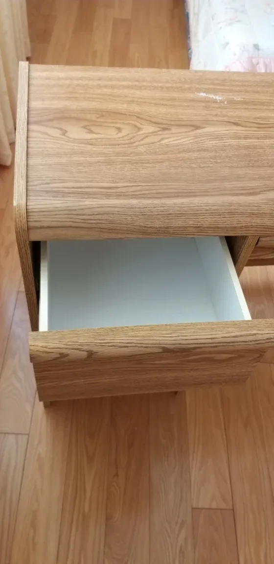Wooden Desk with Three Drawers image indicator(4)