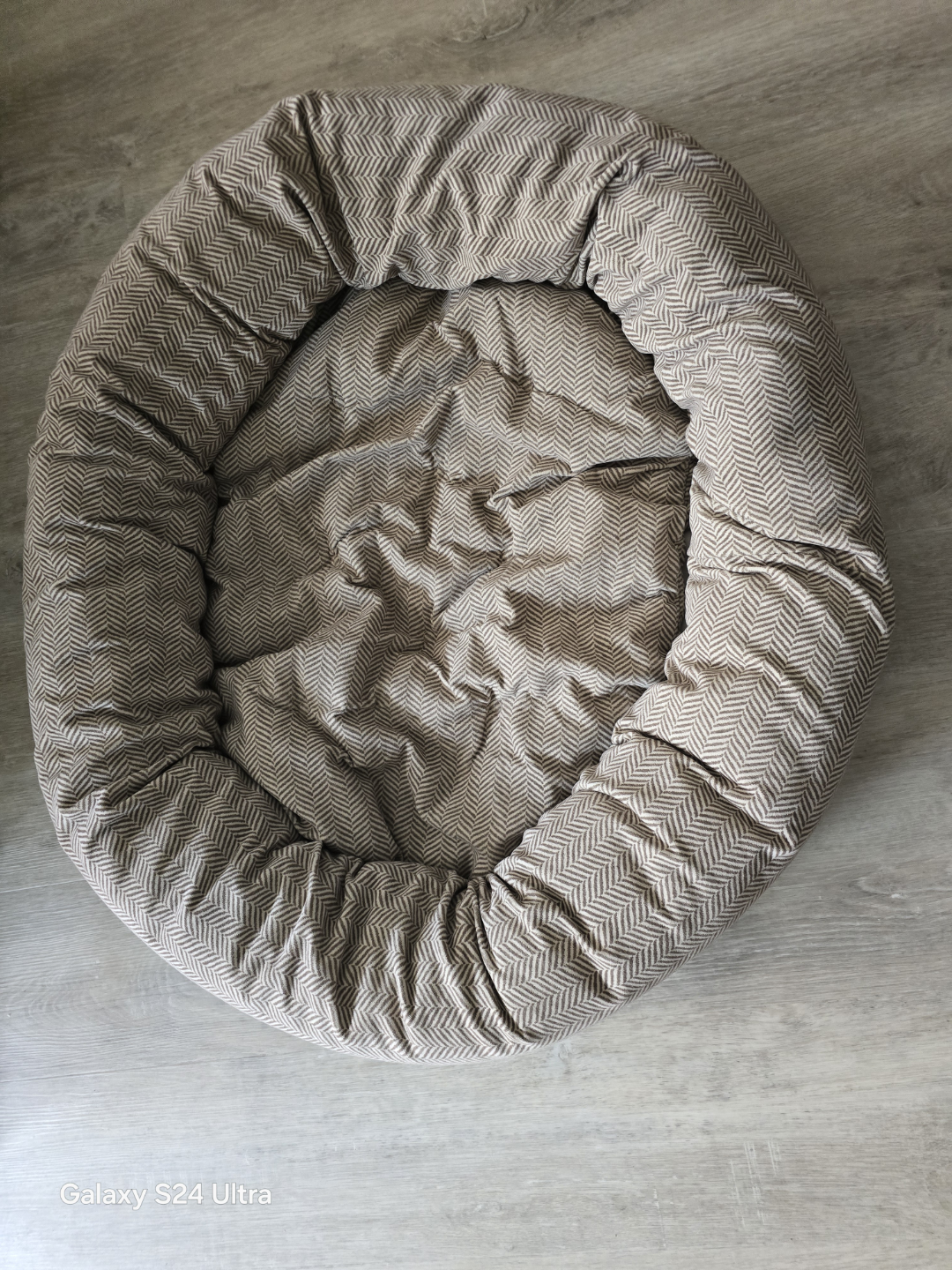 Beige Herringbone Dog Bed