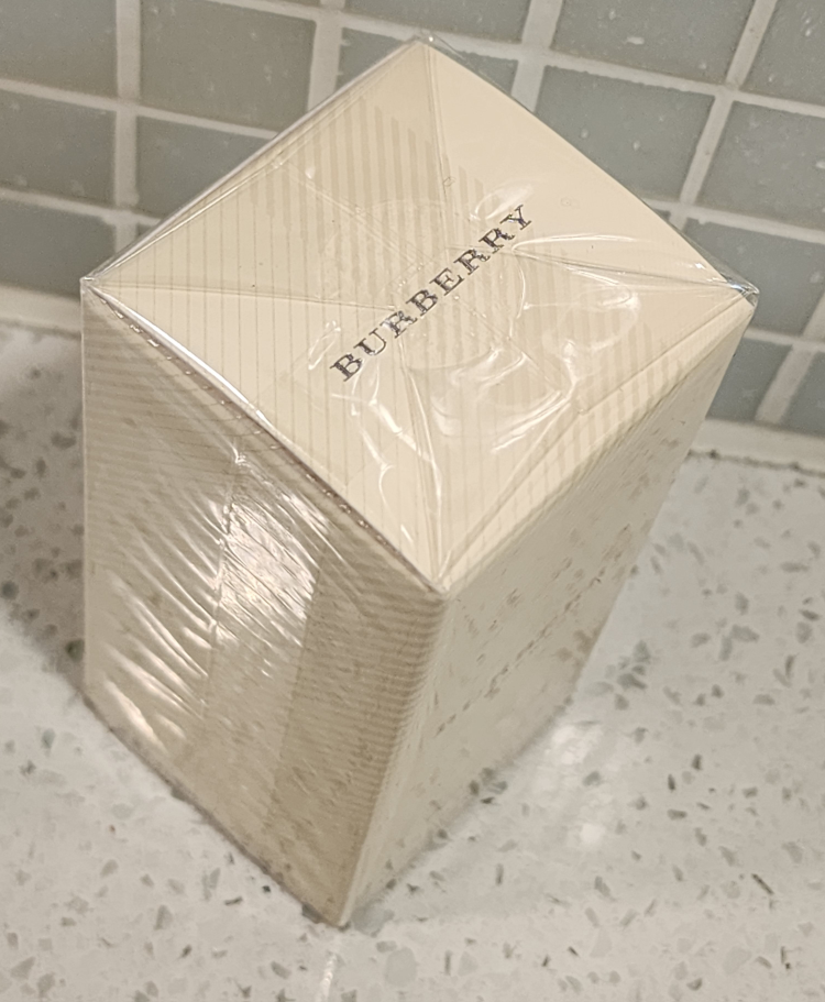 New! Burberry Weekend for women  fragrance perfume - photo 4