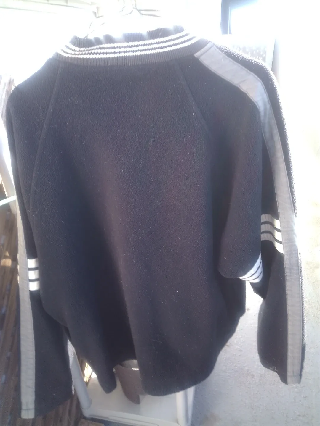 Adidas black fleece zip-up jacket image indicator(3)