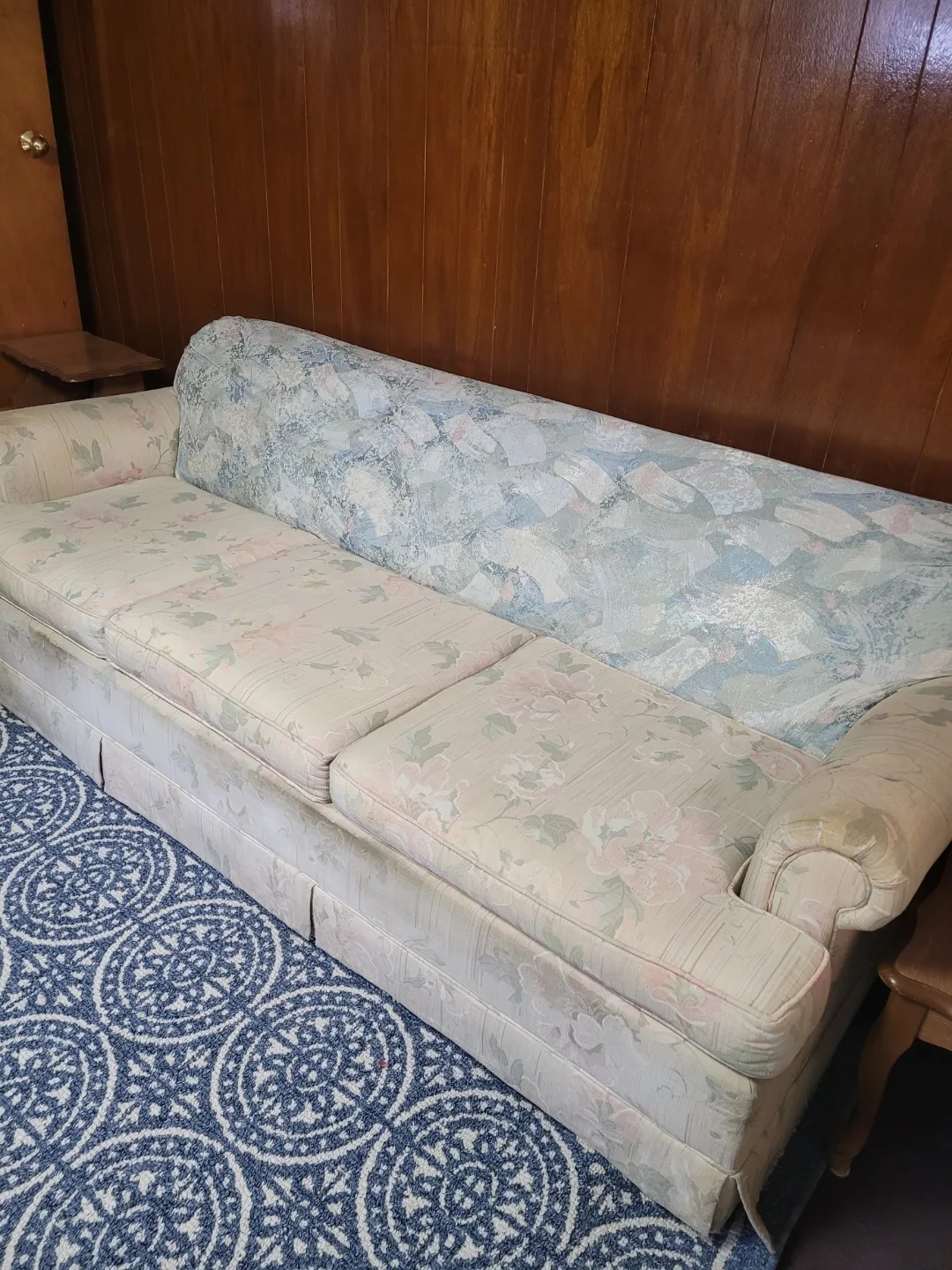 sofa set / couch image indicator(2)