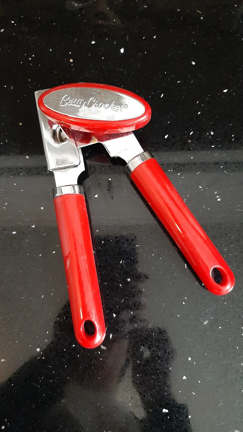 Betty Cooker Handy Can Opener thumbnail