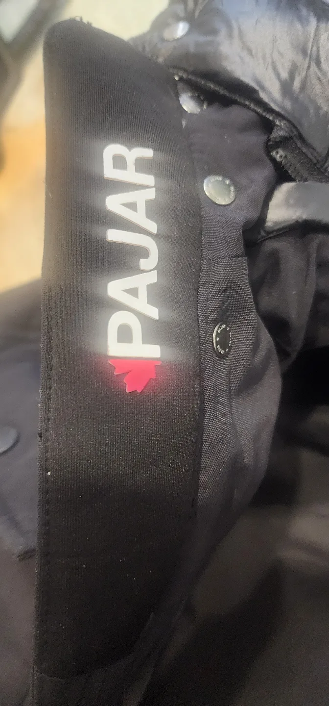 Pajar Boys' Black Puffer Jacket - Size 13 image indicator(4)