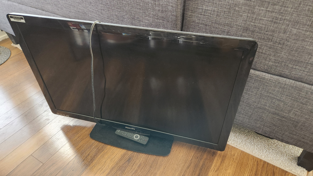 Philips 40PFL4707T/F7 40-inch LCD HDTV