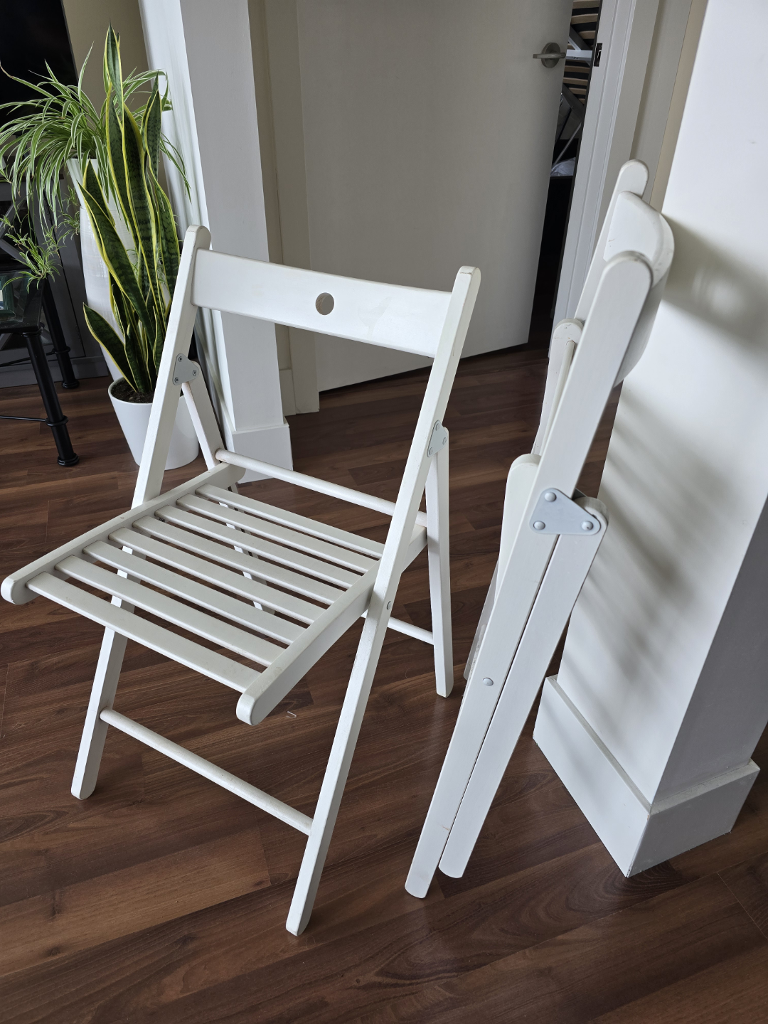 Pair of White Folding Chairs - photo 2